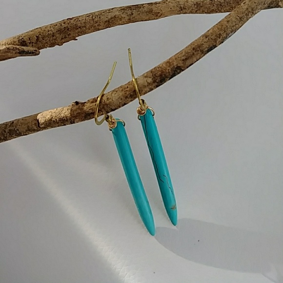 Minimalist Turqouise Spike Beach Boho Earring - Picture 3 of 8